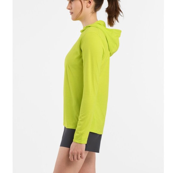 NWT Arc'teryx Taema Hoody Women's M - Lightweight, Quick-Dry, Adventure-Ready - Picture 2 of 7